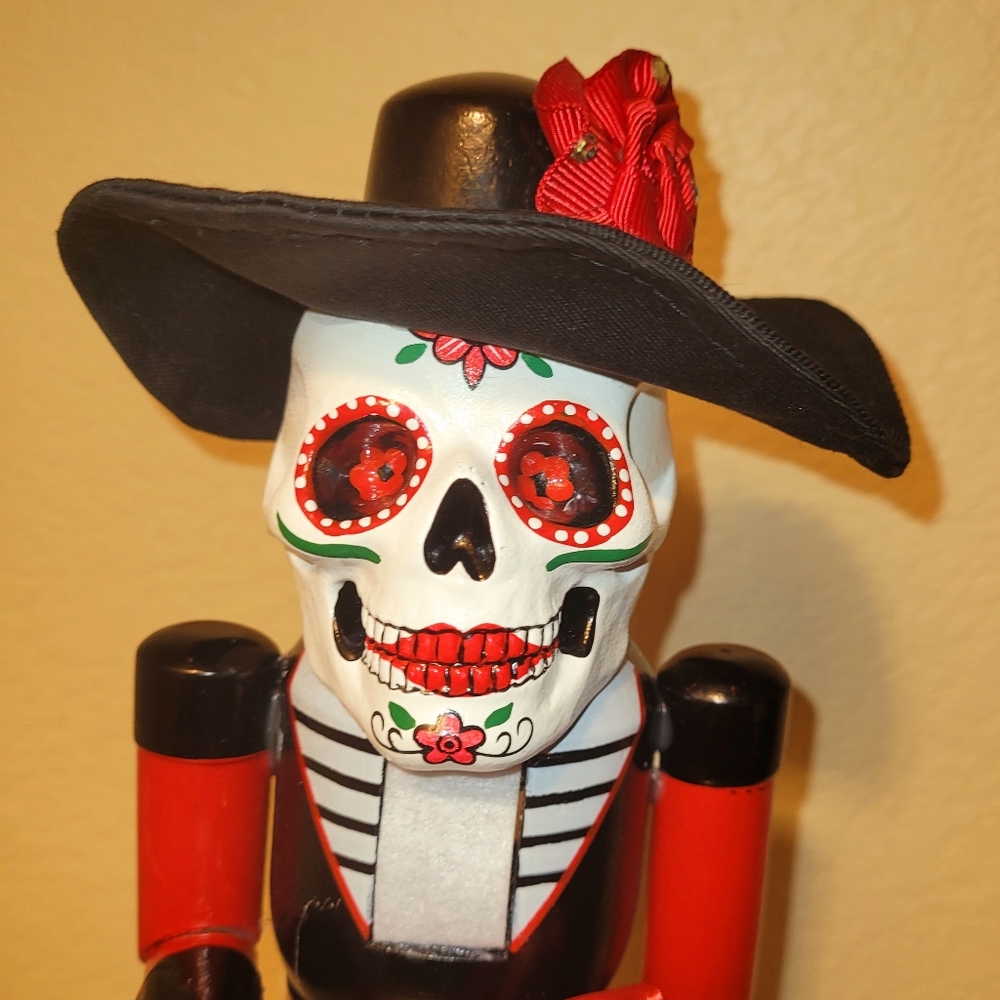 Halloween Dia de Los Muertos Nutcracker